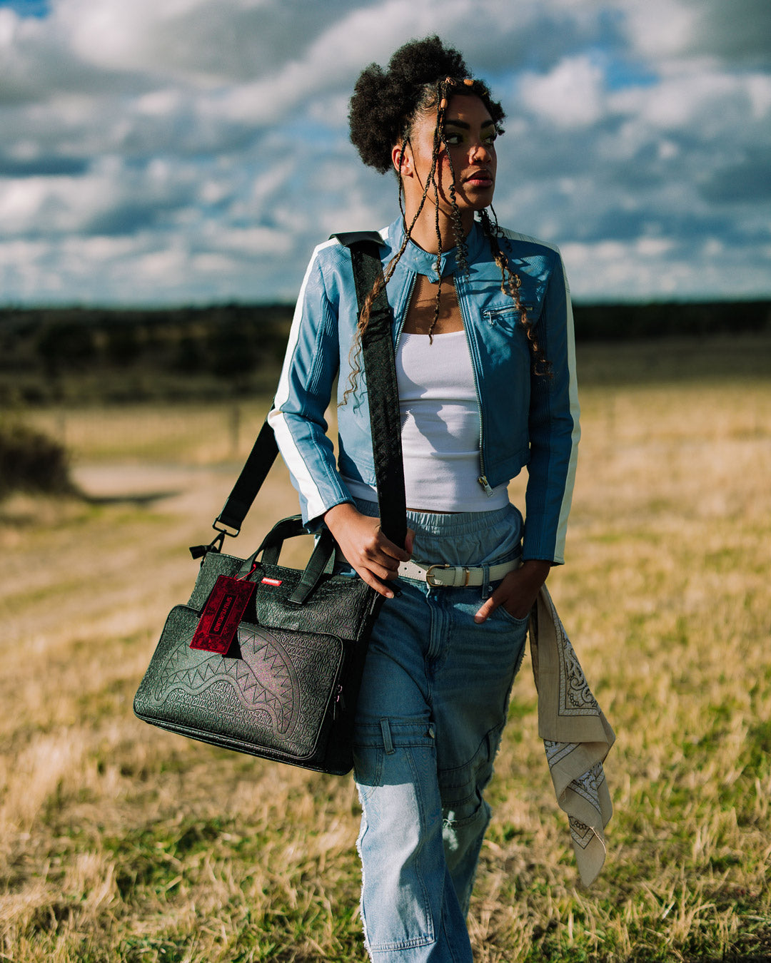 HYPERDIMENSIONAL TRAVEL BAG